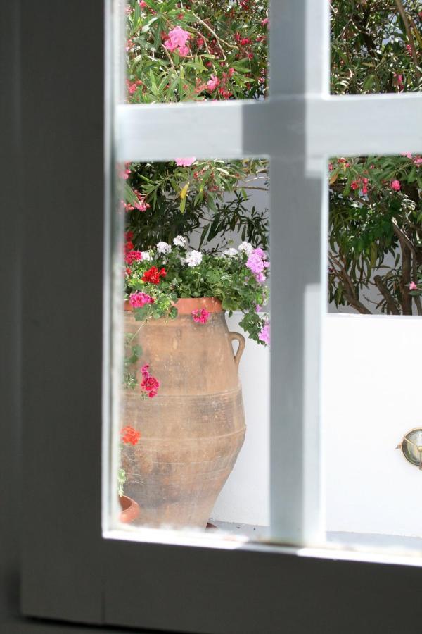 Hotel Spiros & Hiroko - Adults Only Perissa (Santorini)