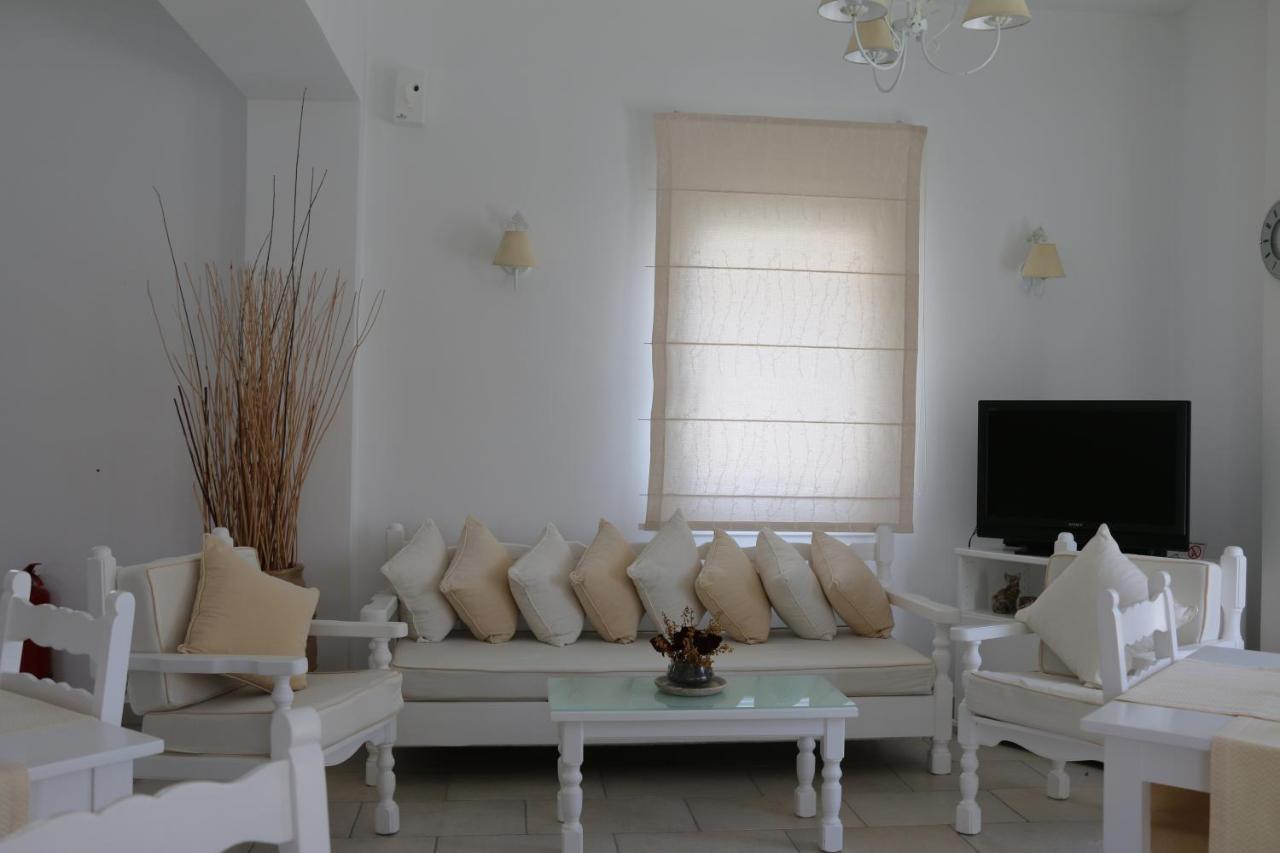 Hotel Spiros & Hiroko - Adults Only 2*